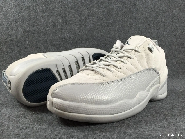 308317-002 Grey 12 Low Suede Air Jordan 0808